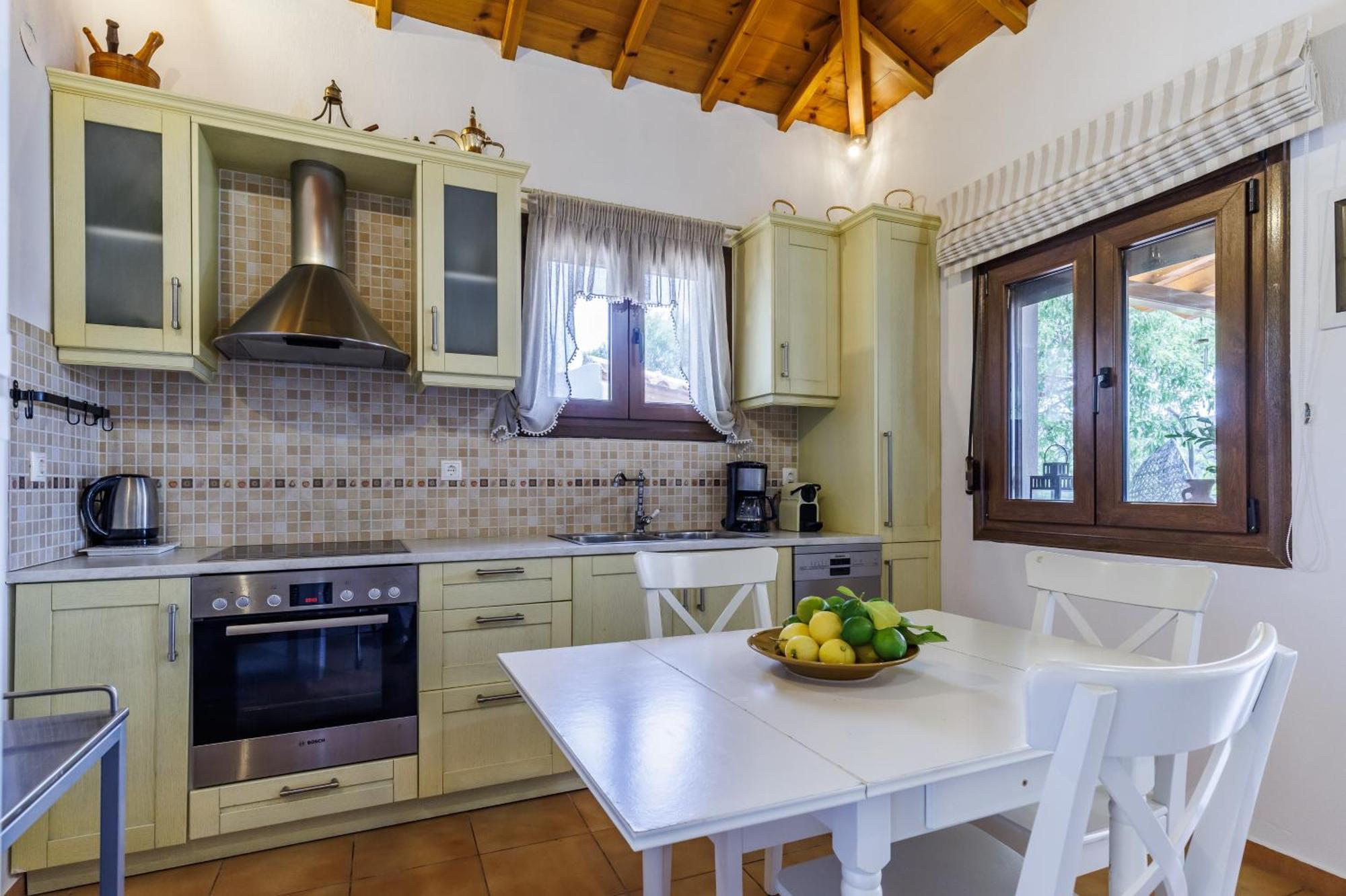 Pefkos Holiday home *