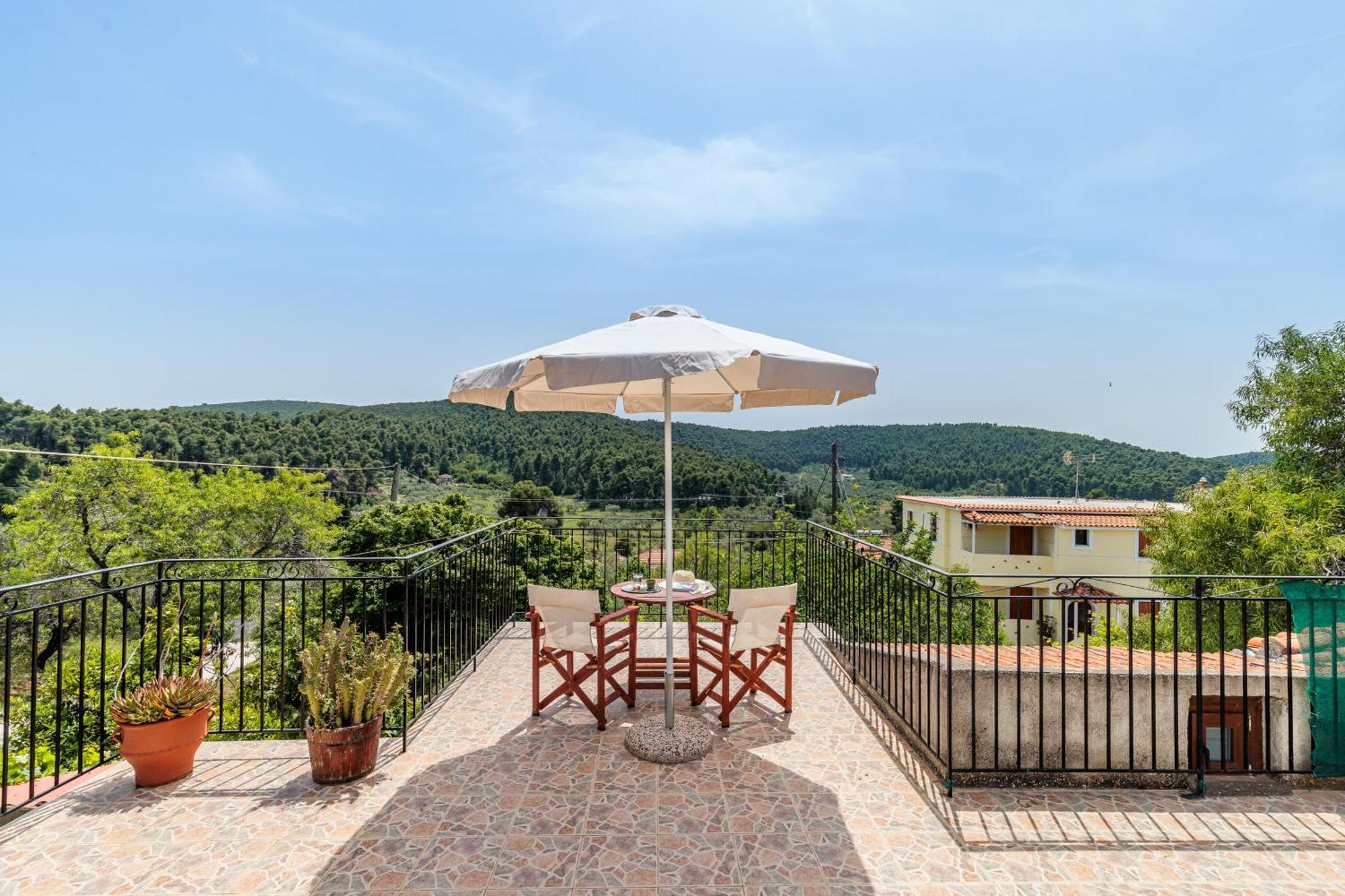 Holiday home Pefkos *