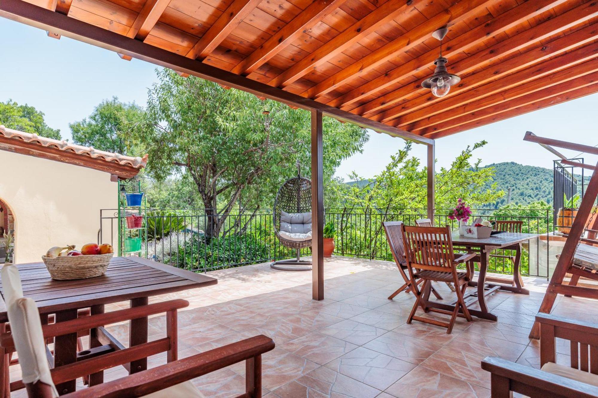 Pefkos Panormos (Skopelos)